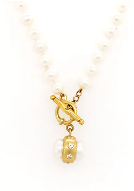 18kt Gold Pearl   Diamond Necklace