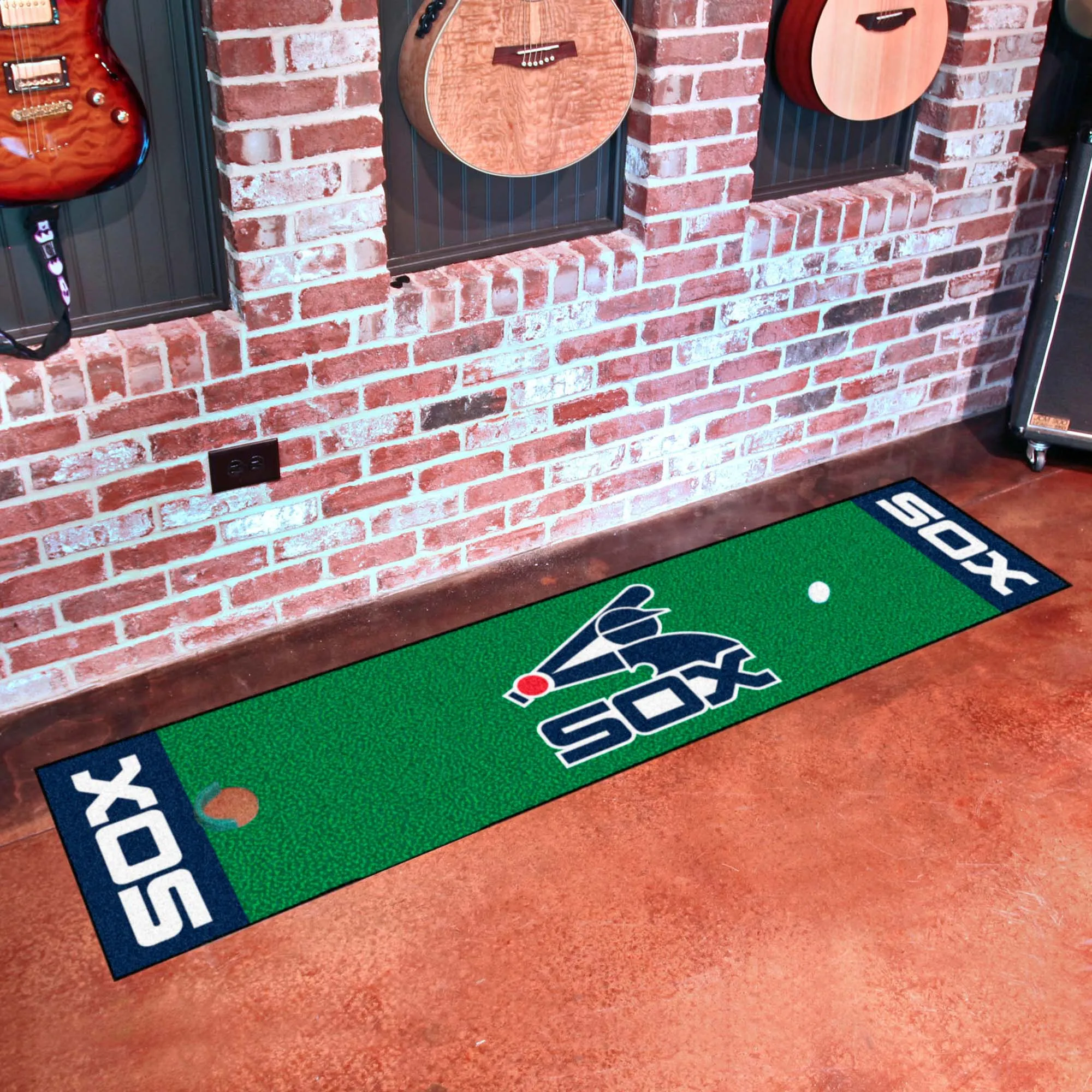 Chicago White Sox Putting Green Mat - 1.5ft. x 6ft.1917